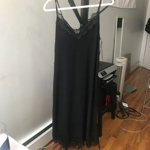 Gorgeous long dress with lace details 🖤🖤😍😍